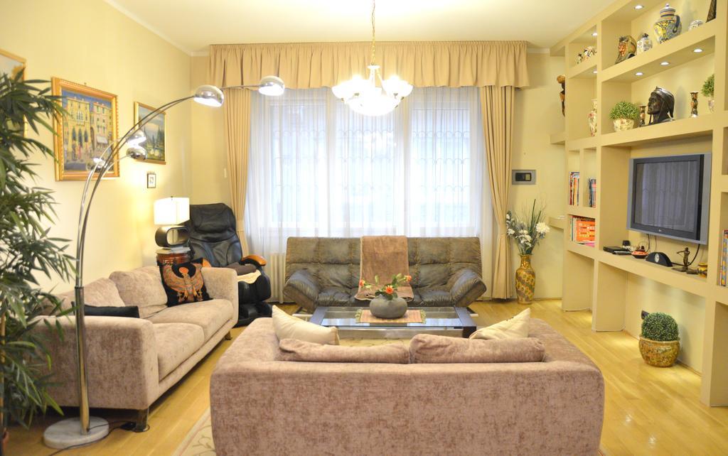 Apartamento Classic Flat At Basilica Budapest Exterior foto